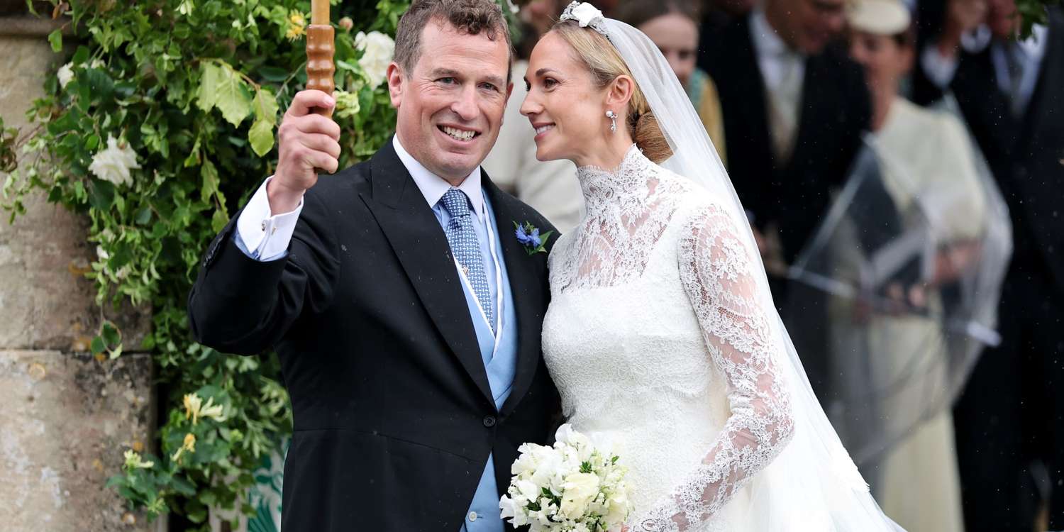Harriet Sperling's Wedding Bouquet Honored Queen Elizabeth with Lily of the Valley