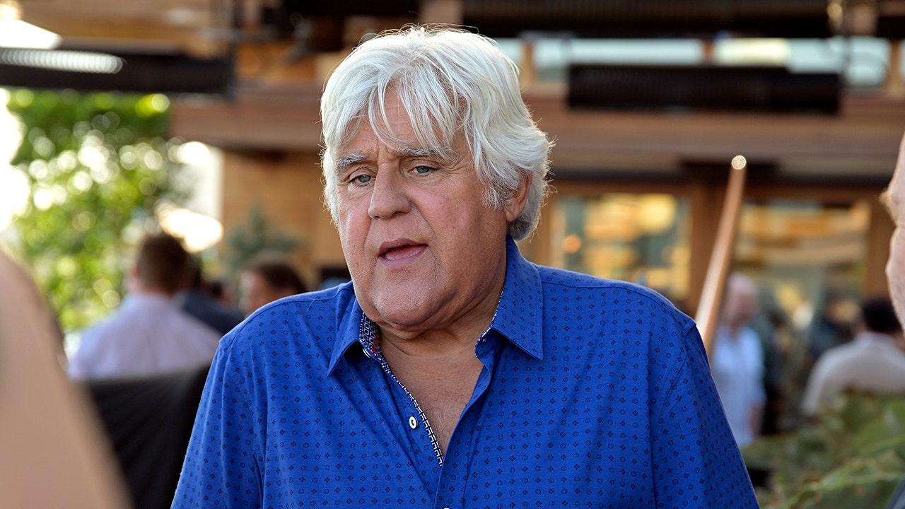 Jay Leno Names Joe Rogan the "New Johnny Carson" Amidst Late-Night TV Changes