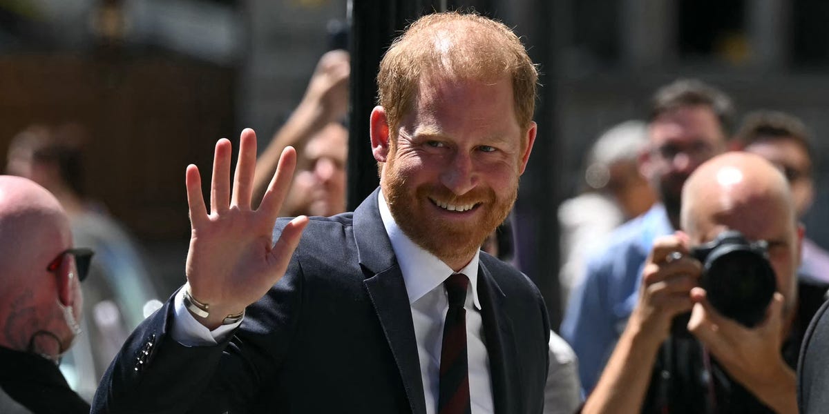 Prince Harry Arrives in London Solo Amid Ongoing Security Concerns