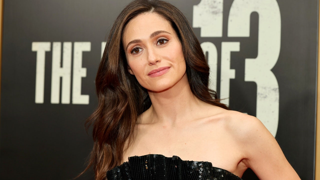 Emmy Rossum Reveals Secret Marriage at 21 After Boyfriend's Alleged Ultimatum
