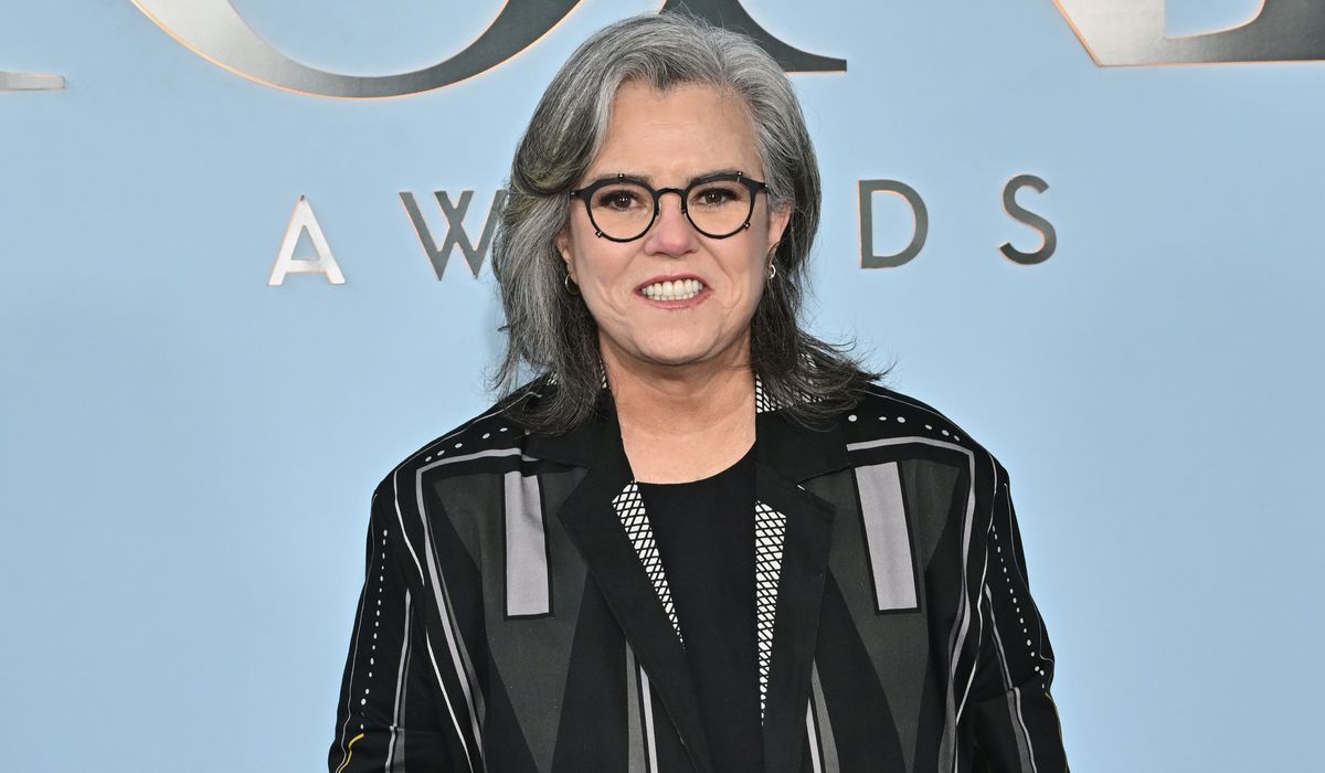 Rosie O'Donnell Predicts Trump Will Not Finish Term, Cites 'Dementia'